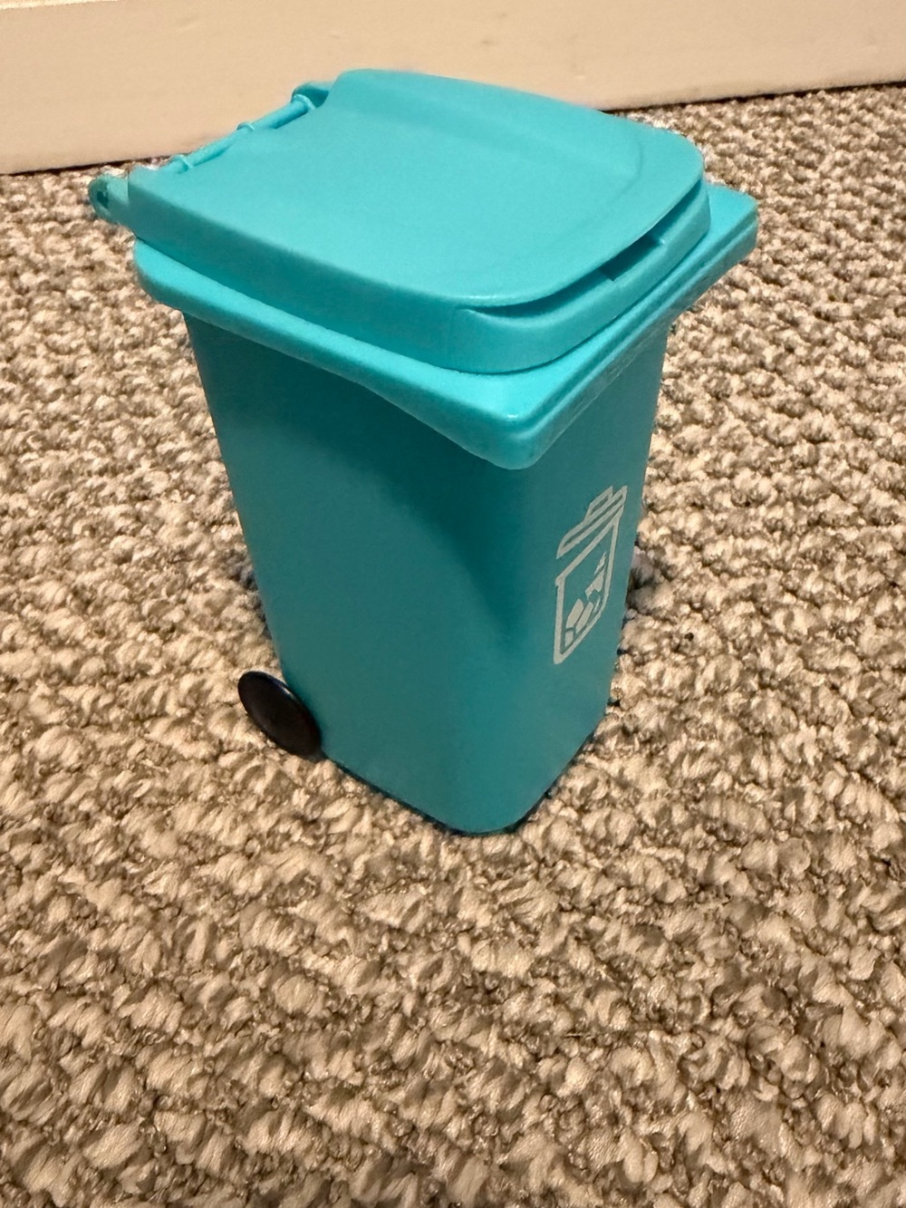Teal Mini Trash Bin /Recycling Home Accent for cars or desktop